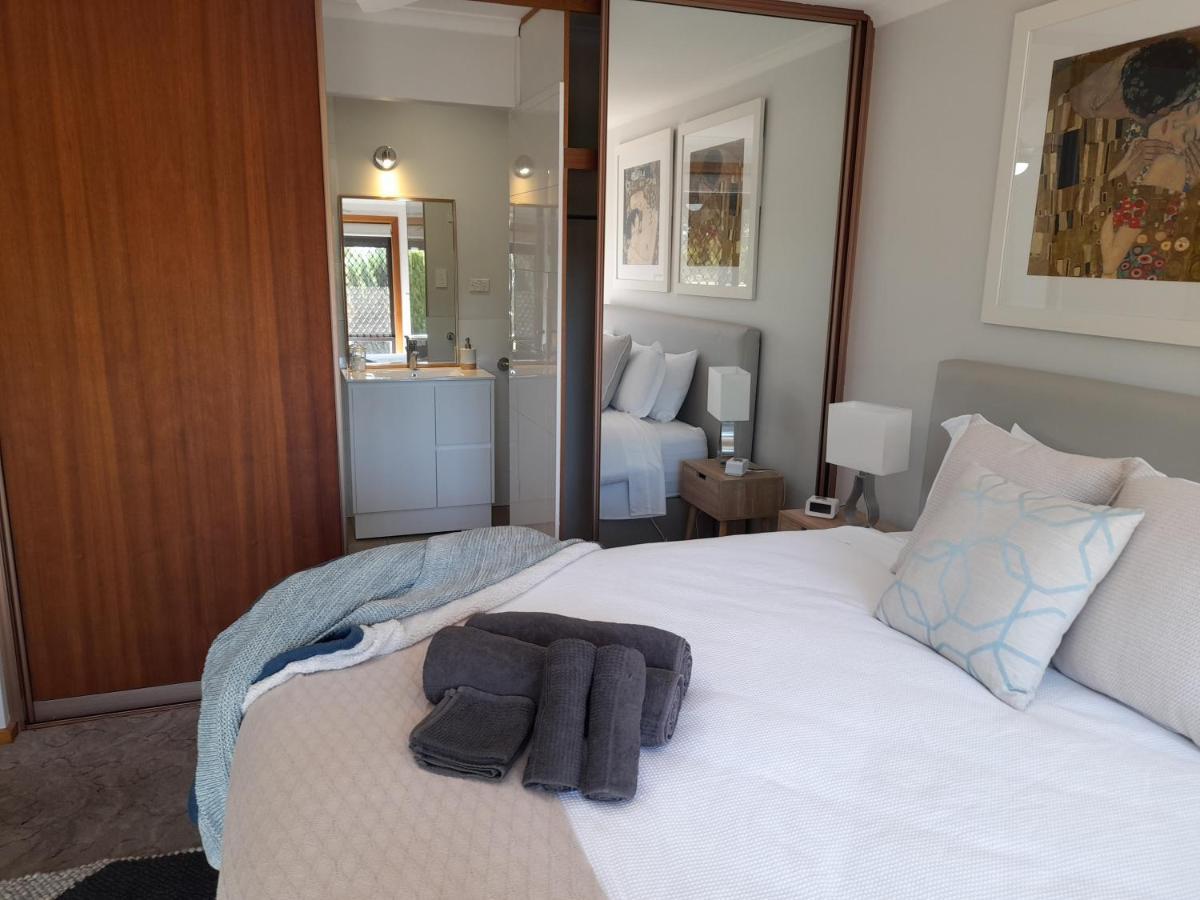 3 Pears On The Park Mclaren Vale Villa Exterior photo